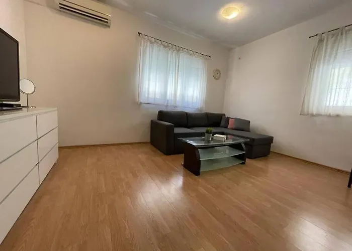 Lukica Apartman